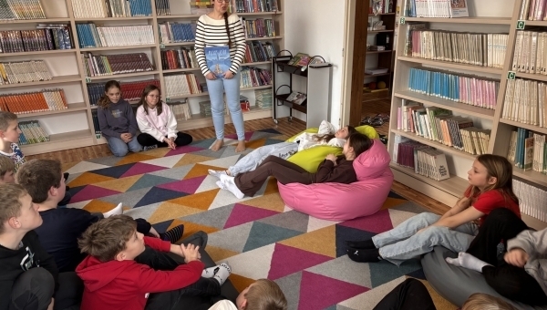 Návštěva školní knihovny