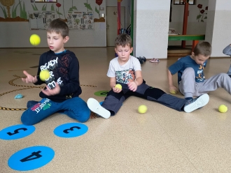 driblování s tenisáky