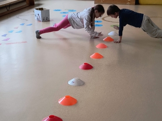 posilování břicha a stability